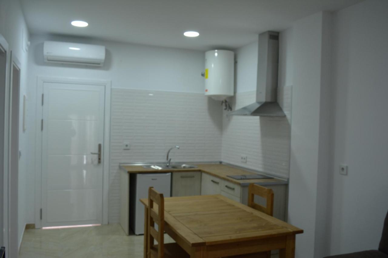 Apartamentos Turísticos La Terraza* Las Cabezas de San Juan Exterior foto